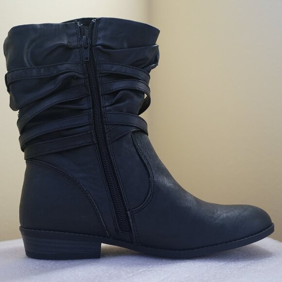 Retired: 2011 Disney Shake it Up Skid Resistant Girls Size: 5 1/2 Boots - Picture 6 of 12